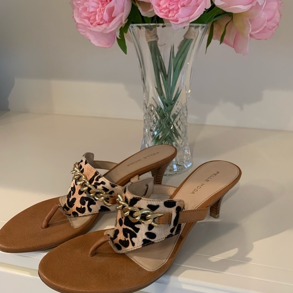 Pelle Moda Shoes - 🌸 PELLE MODA 🌸Sandals